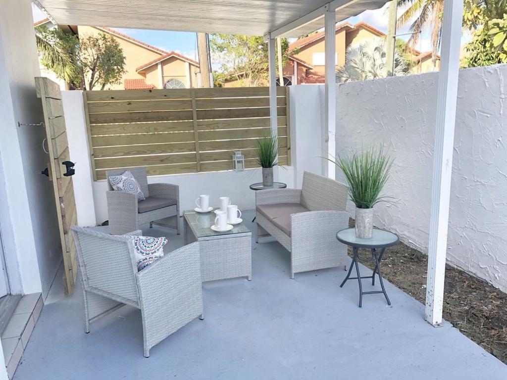 Ferienwohnung Cozy Modern&New in Miami Exterior foto